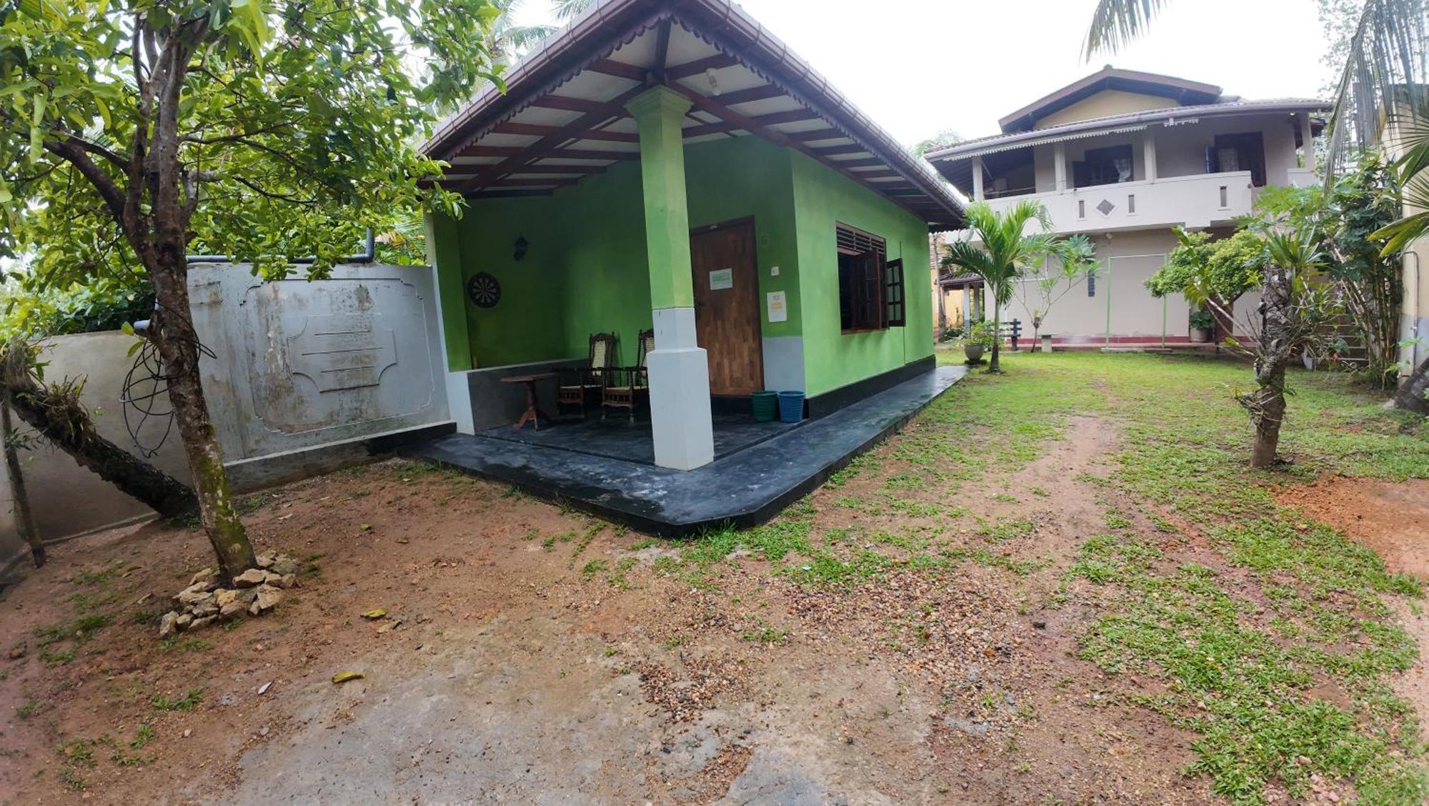 The Citadel Guest House Hikkaduwa Exterior photo